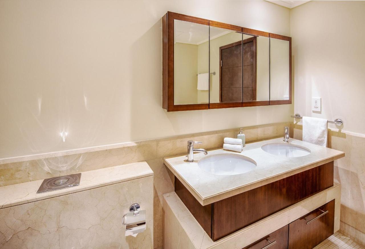 Nasma Luxury Stays - Fantastic Burj Khalifa View From This Fancy Condo 두바이 외부 사진